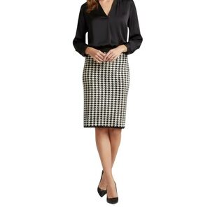 Women’s Classic Houndstooth Pencil Mini Skirt NWOT Size Small Stretch Career